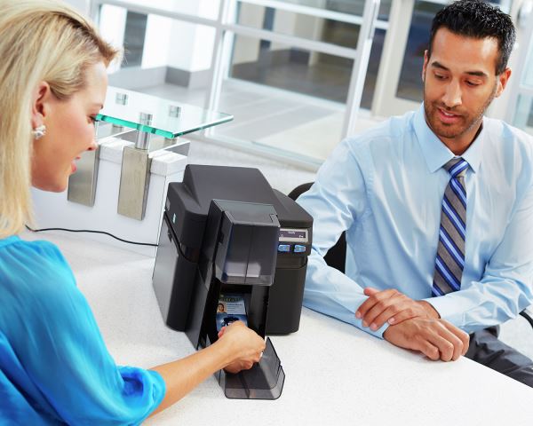 Fargo DTC4250e Plastic Card Printer (Dual-Sided)